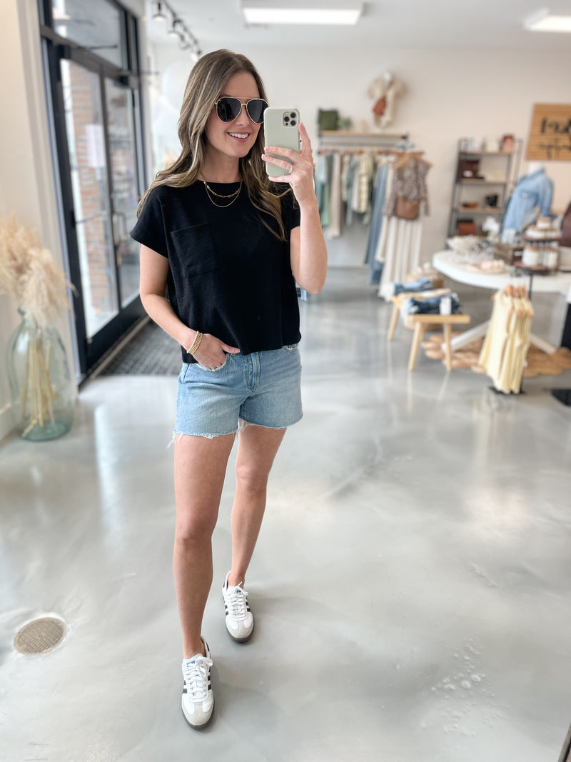 Capsule Tee in Black