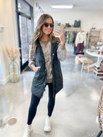 Vermont Hooded Vest in Black
