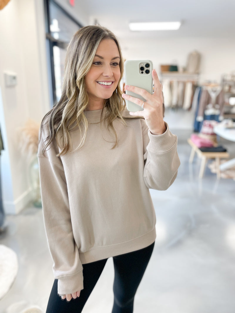 Perfect Crewneck in Taupe