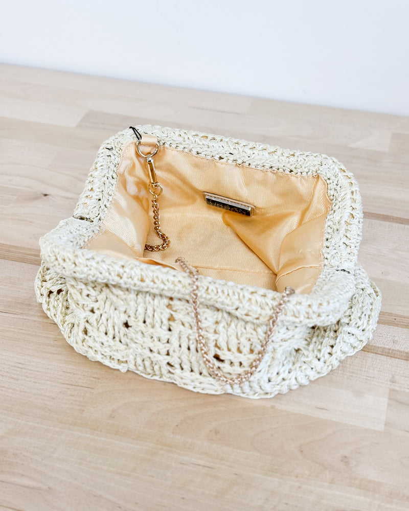 Annie Clutch in Cream