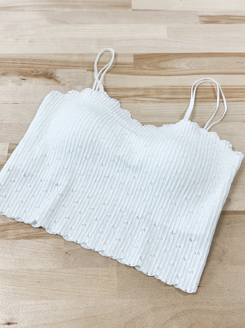 Seamless Lace Bralette in White