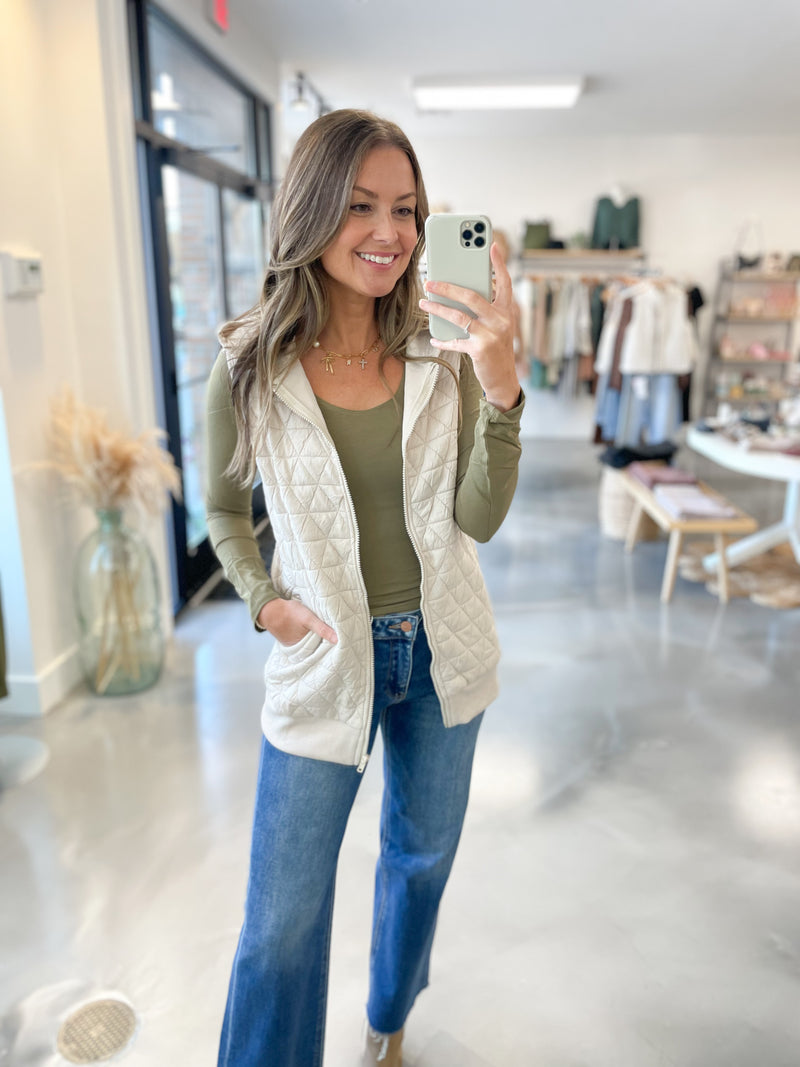 Valley Hooded Quilted Vest
