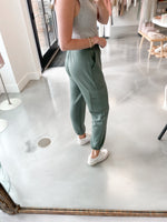 Scuba Cargo Joggers in Sage