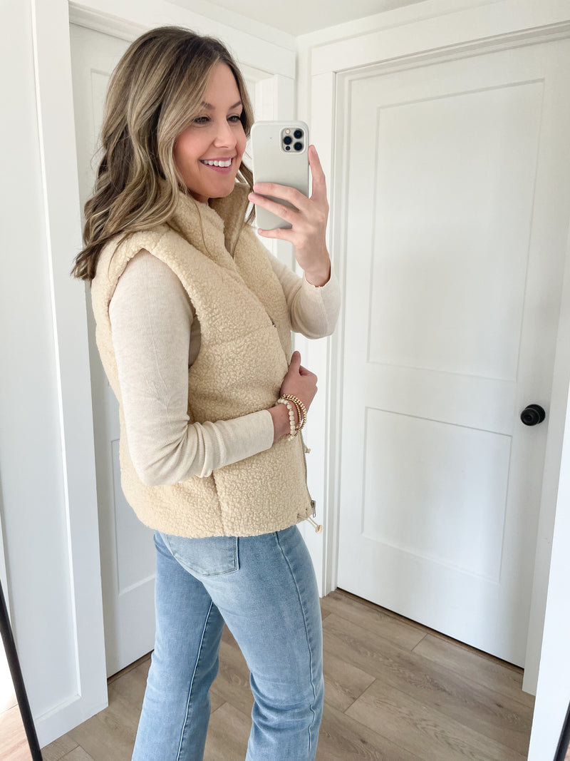 Apres Sherpa Vest