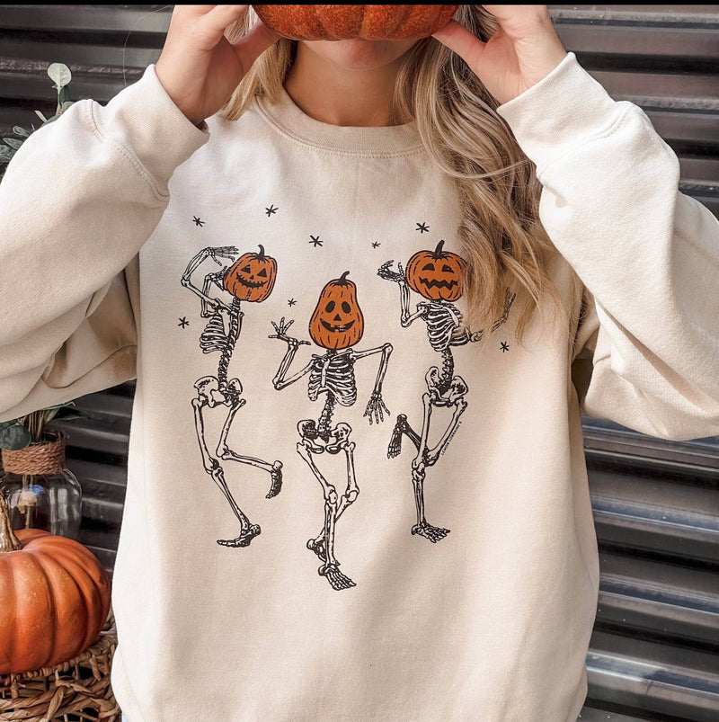 Pumpkin Skeleton Crewneck in Sand